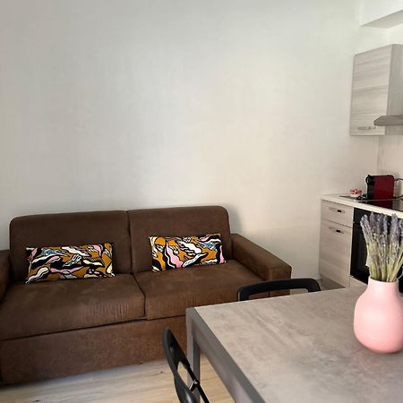 Villa Milano Apt. N. 5 Extérieur photo